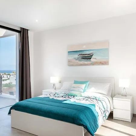 Bernadette Semesterbostad Puerto del Carmen (Lanzarote)